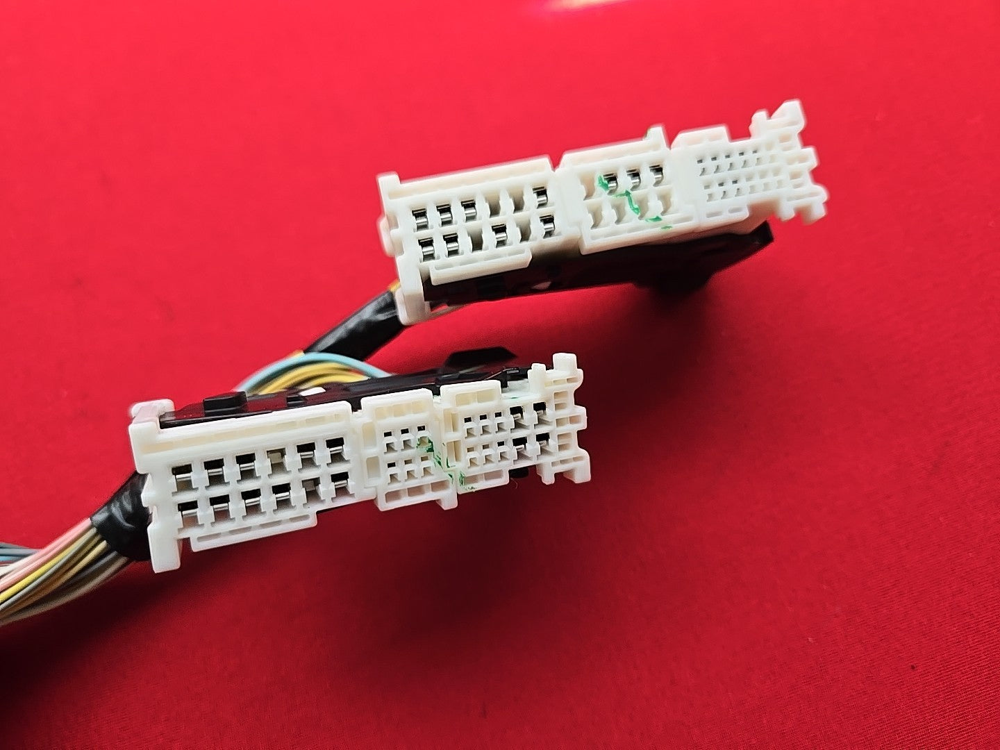 2011 2012 Lexus IS250 IS350 ISF Auto LEFT DRIVER Fuse Box Junction Block PIGTAIL