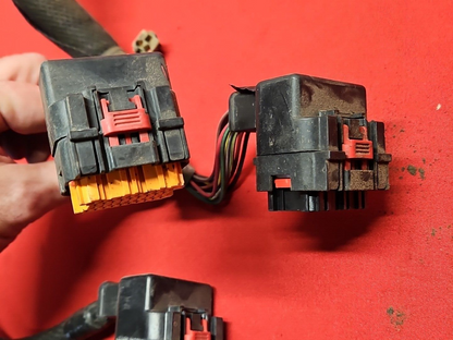 Jeep Commander / Grand Cherokee ECM / PCM - WIRING PIGTAILS - 05187300AF