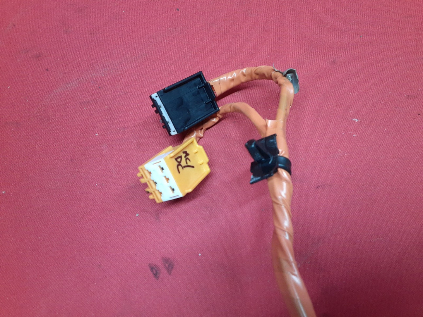 2008 - 2010 GM Chevrolet Buick Saturn Pontiac AC / DC Module 10361107 - PIGTAILS