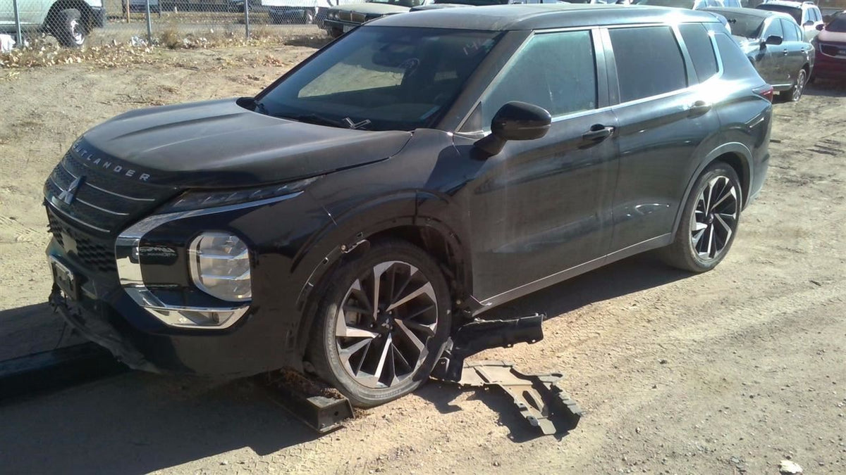 2022-2024 Mitsubishi Outlander 2nd SECOND Row LEFT DRIVER Seat Belt Retractor