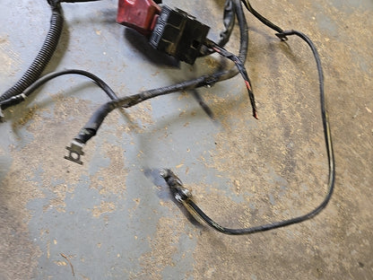 2001 Mitsubishi Montero LIMITED / XLS Positive Battery Cable Harness to Junction