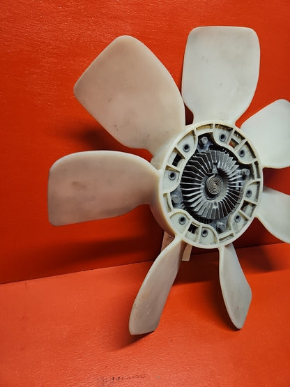 1995 - 2004 Toyota 3.4L V6 Cooling Fan Blade w/ Clutch Assembly 08921-04950