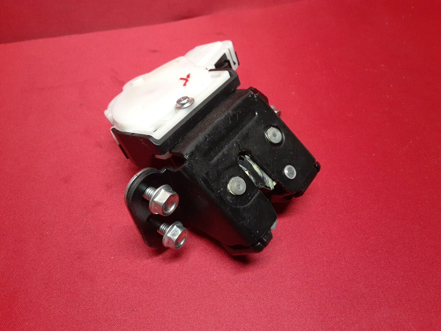 2010 - 2023 Mazda HATCHBACK Liftgate Latch Lock Actuator Manual Open/Close