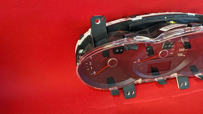 2011 Kia Sorento 2.4L L4 Auto Trans AWD Speedometer Instrument Cluster