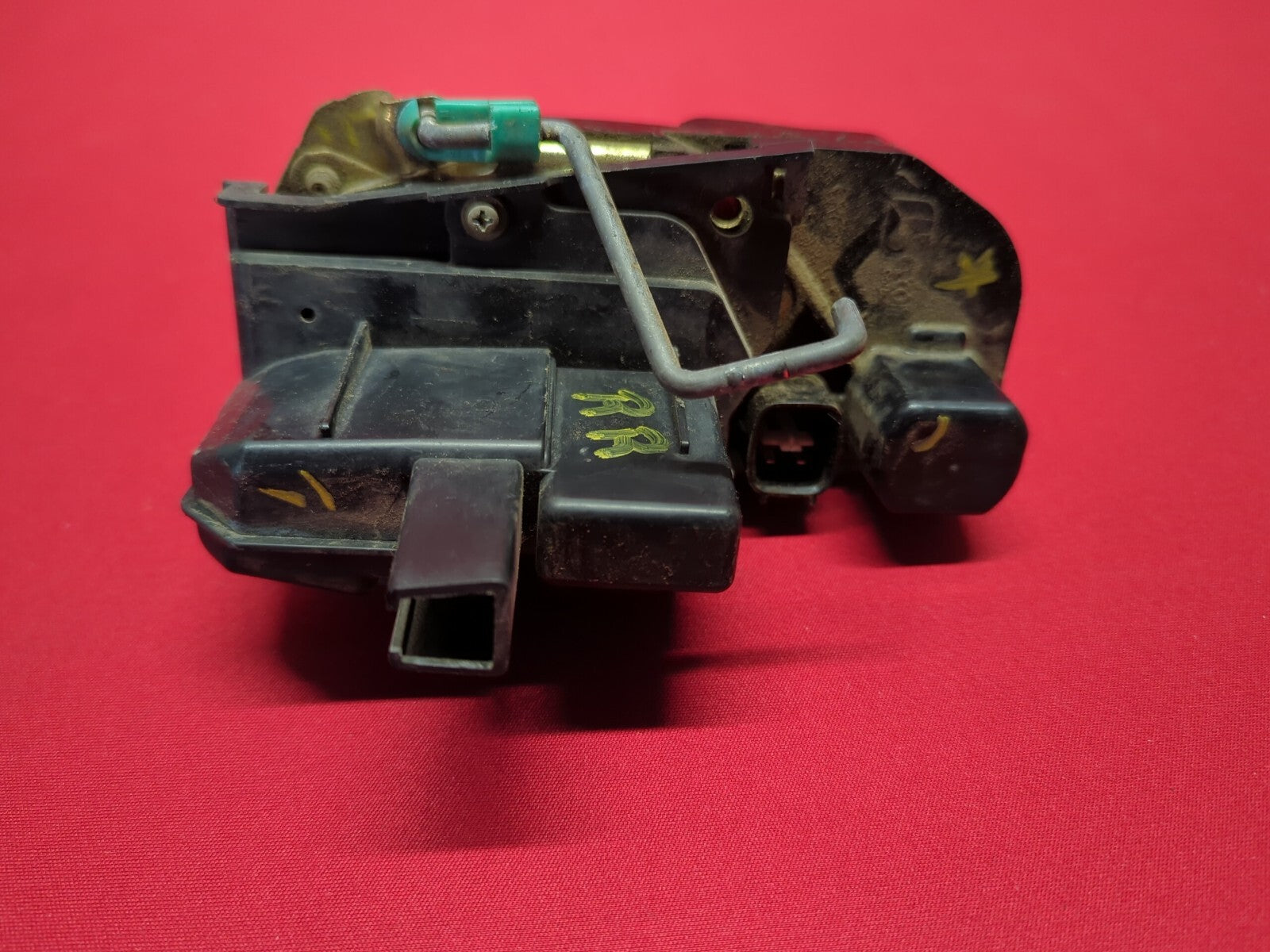 2001 Jeep Grand Cherokee RIGHT REAR Door Latch Actuator  68268218AA