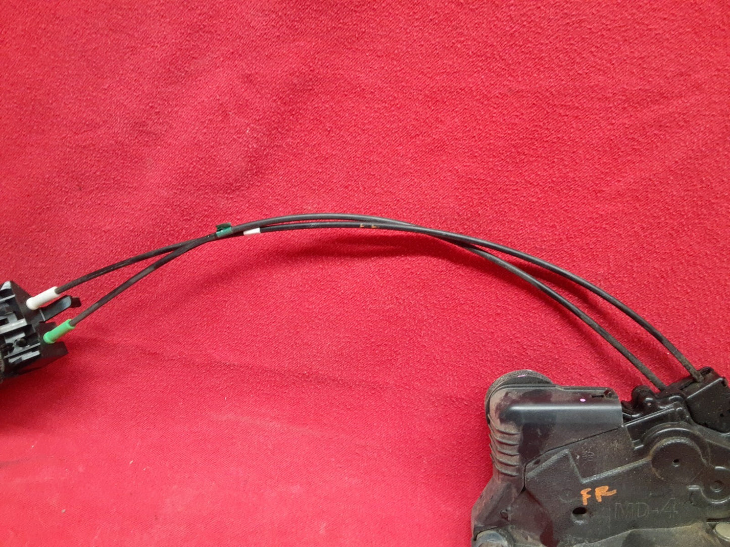 2004 - 2006 Toyota Prius FRONT RIGHT PASSENGER Door Latch Lock Actuator & Handle