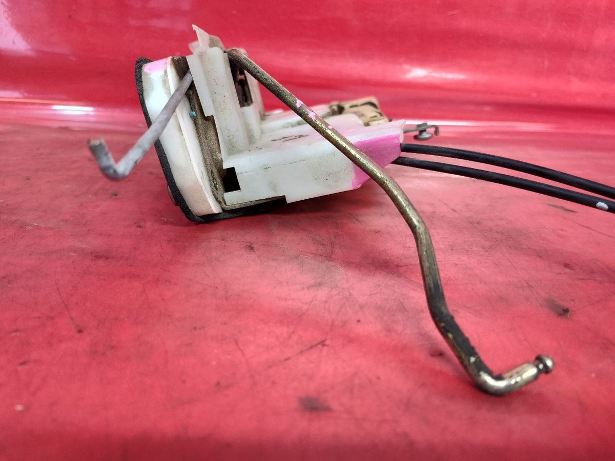 2000-2005 Lexus GS300 / 01-05 GS430 Front Left Driver Door Latch Lock Actuator