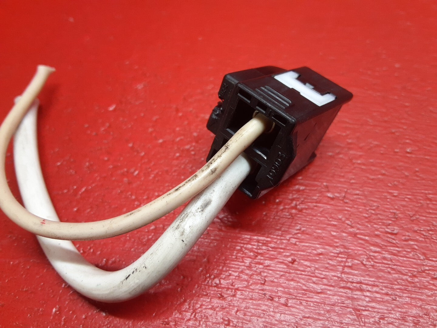 1995 - 1997 Toyota Corolla Cabin Fuse Relay Integration Box Assembly PIGTAILS