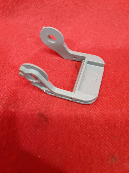 Land Rover / Jaguar Right Passenger Headlight Ballast Harness Clip Lock Grey