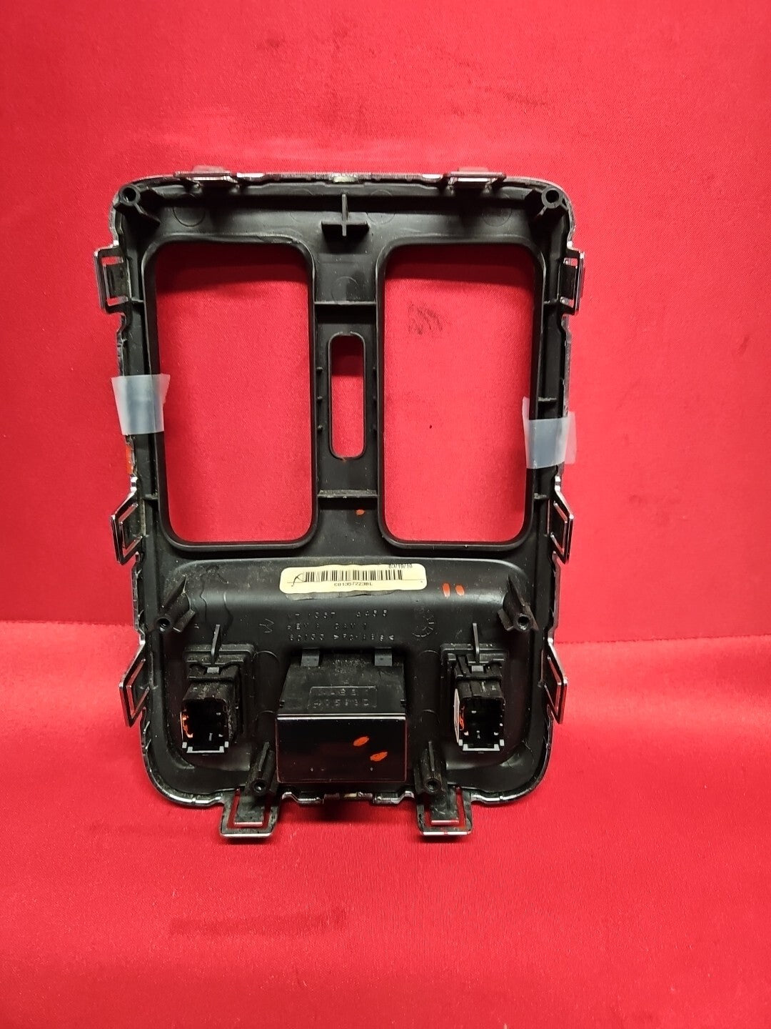 2011 - 2013 Jeep Grand Cherokee Center Console REAR 115V Heated Seat Switch Trim