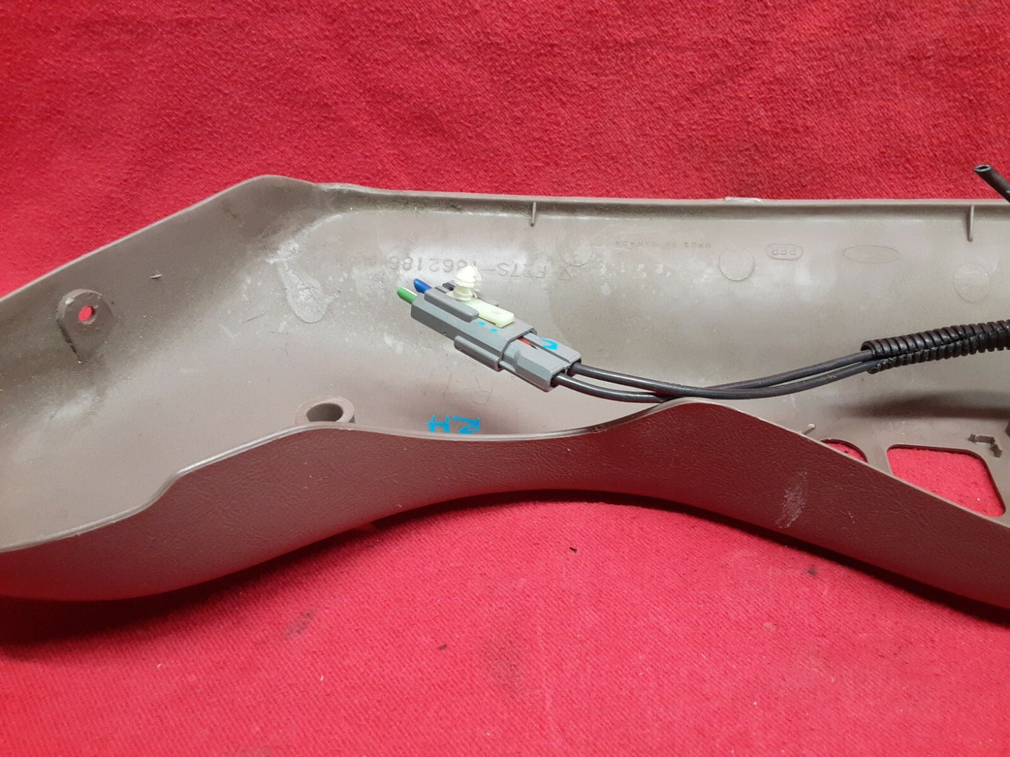 1990 1991 1992 1993 1994 Ford Explorer RIGHT PASSENGER Seat Lumbar Switch Trim