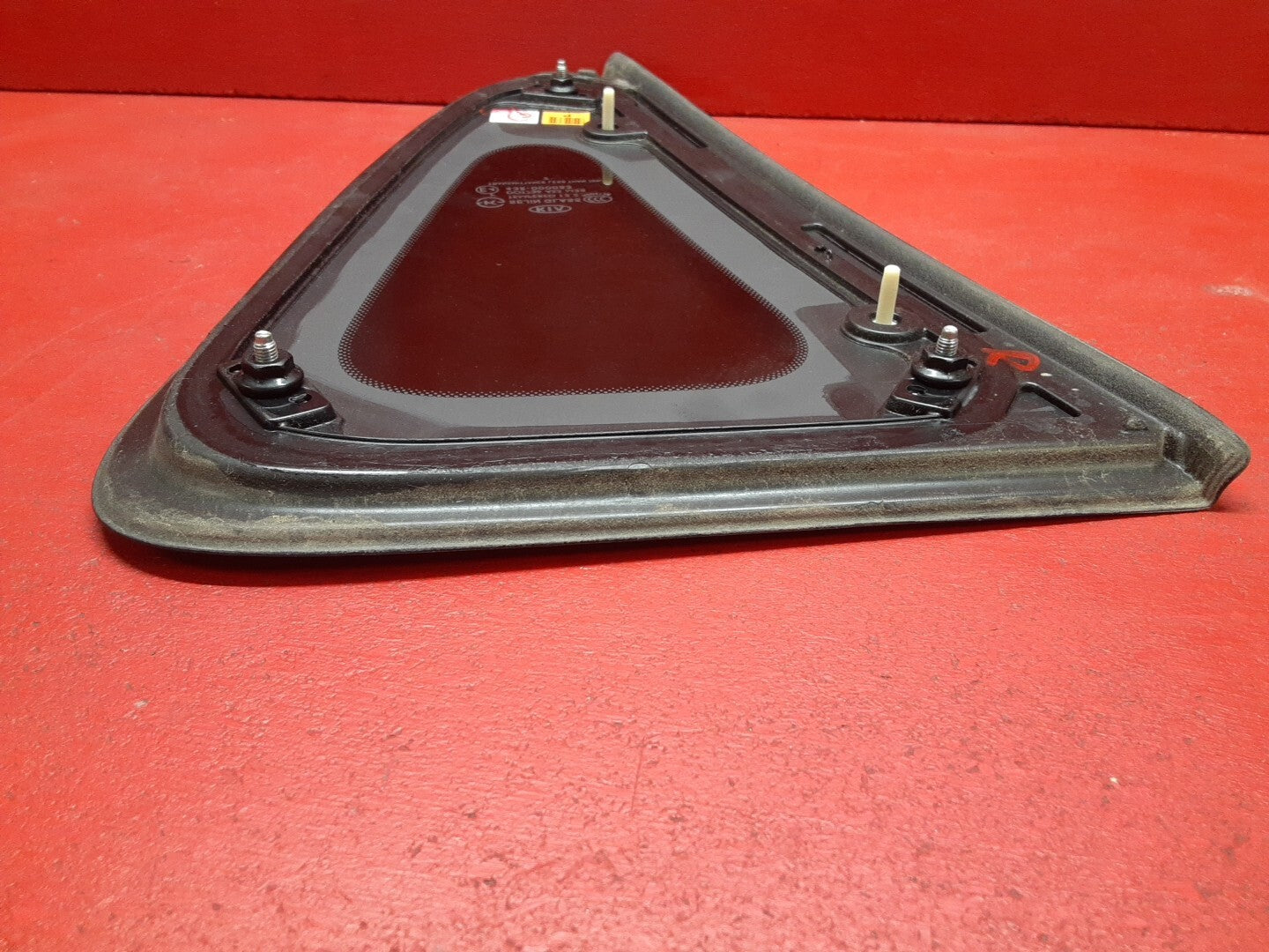 2010 -2013 Kia Soul Right Rear Quarter Glass OEM 87820-2K020