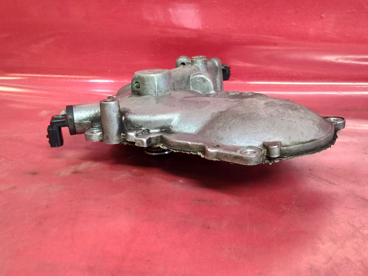 11-13 Infiniti Qx56 14-15 Qx80 Right Passenger Engine Timing Chain Valve Cover