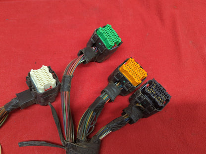 2004 Jeep Liberty 3.7L V6 Auto PCM ECU ECM PCU - PIGTAILS / CONNECTORS ONLY