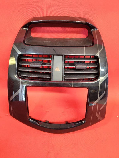 2014-2016 Chevy Spark EV Electric Only Radio Dash Air Vent Bezel PATTERN STYLE