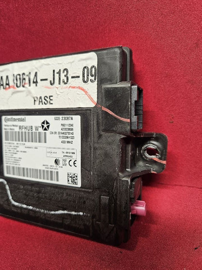 2016 2017 Durango / Grand Cherokee Multifunction Keyless Hub Receiver Module