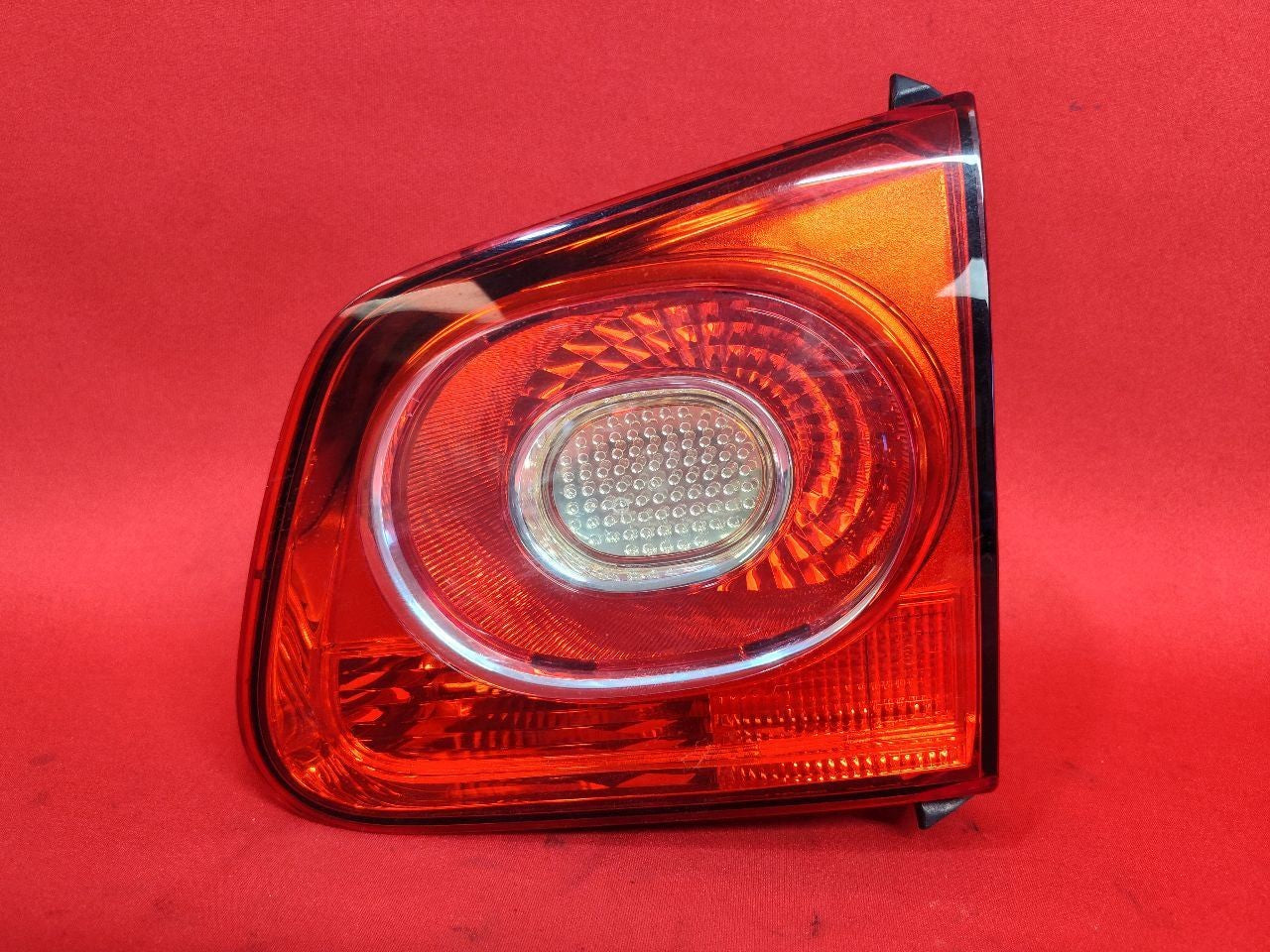 2009-2011 VW Tiguan RIGHT PASSENGER Inner Hatch Mounted Tail Light Lamp