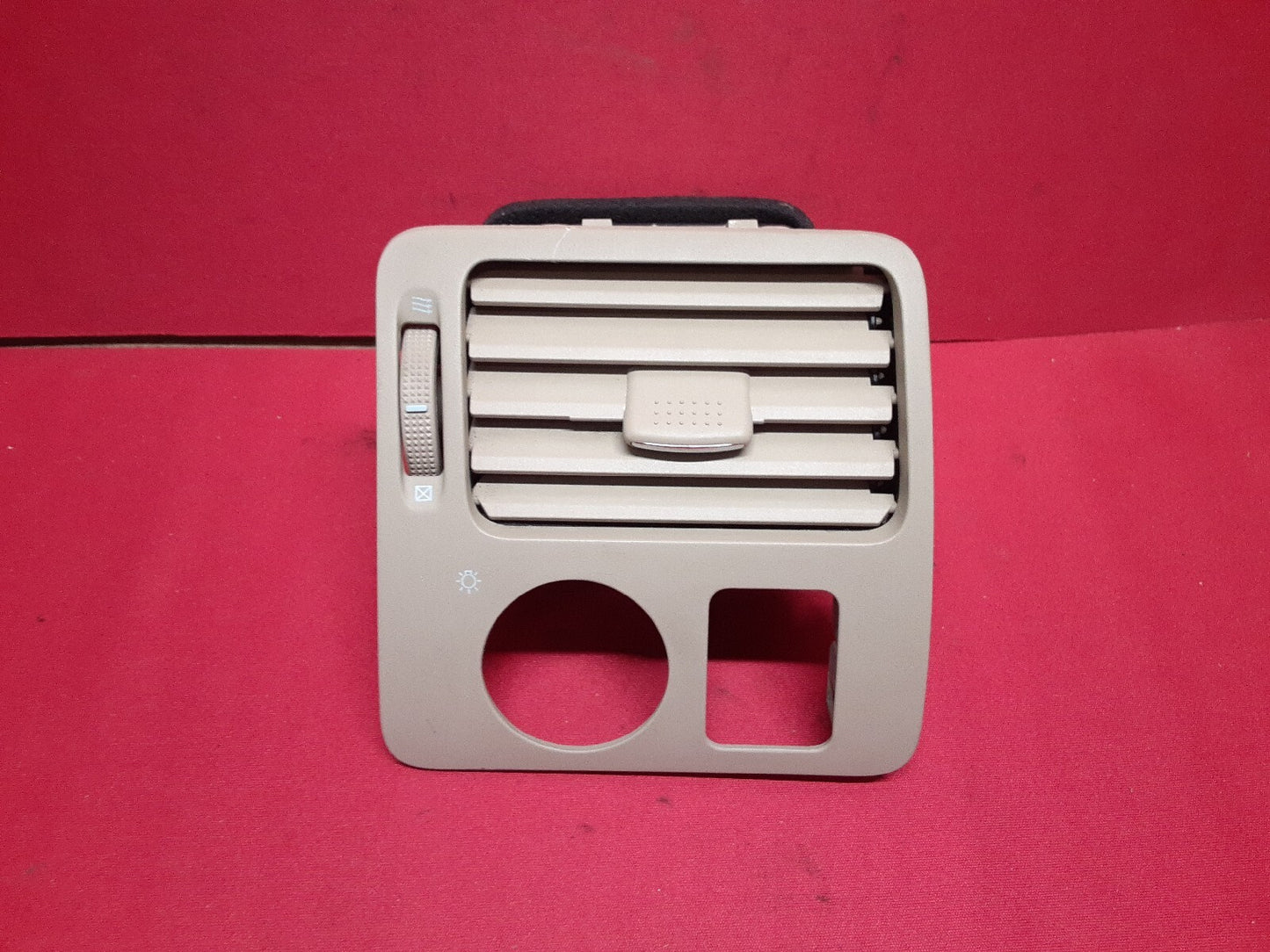 2006 2007 Buick Lucerne LEFT Headlight & Rheostat Switch Air Vent BEZEL ONLY