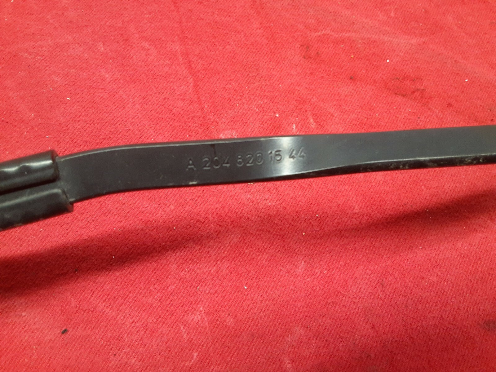 2009 2010 2011 2012 2013 Mercedes C-Class Windshield Wiper Set Right & Left