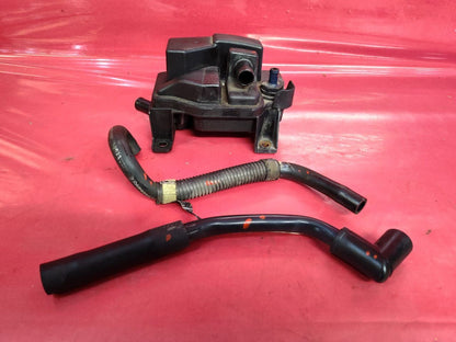 2012-2017 Fiat 500 1.4L L4 Engine Oil Separator PCV Valve w/ Two Hoses