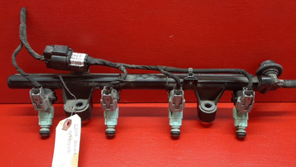 2010 2011 Kia Soul 2.0L Gas Engine Fuel Rail and Injectors
