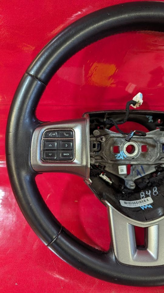 2012-2017 Dodge Journey Steering Wheel w/ Leather UConnect Cruise & Radio