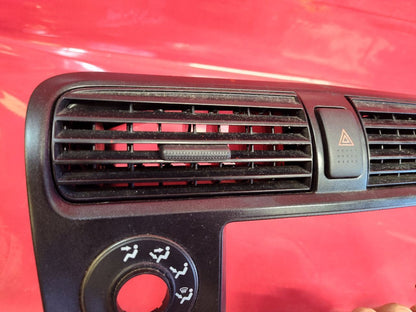 2001 2002 Honda Civic Coupe Radio Climate w/ A/C Air Vent Faceplate Bezel