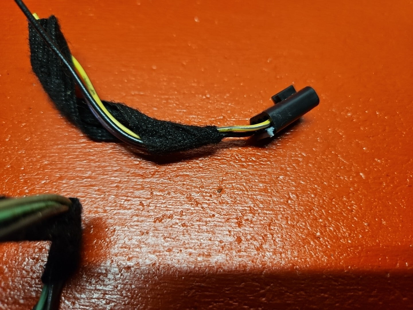 2006 - 2011 Cadillac DTS Automatic Transmission Shifter Lever - PIGTAIL WIRES