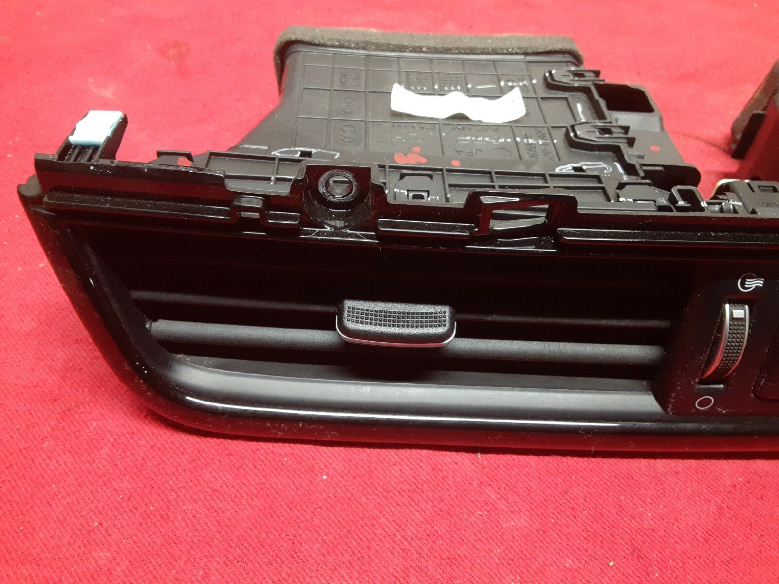 2016 2017 2018 2019 2020 Kia Optima Center Dash Hazard Light Vent Grille Bezel