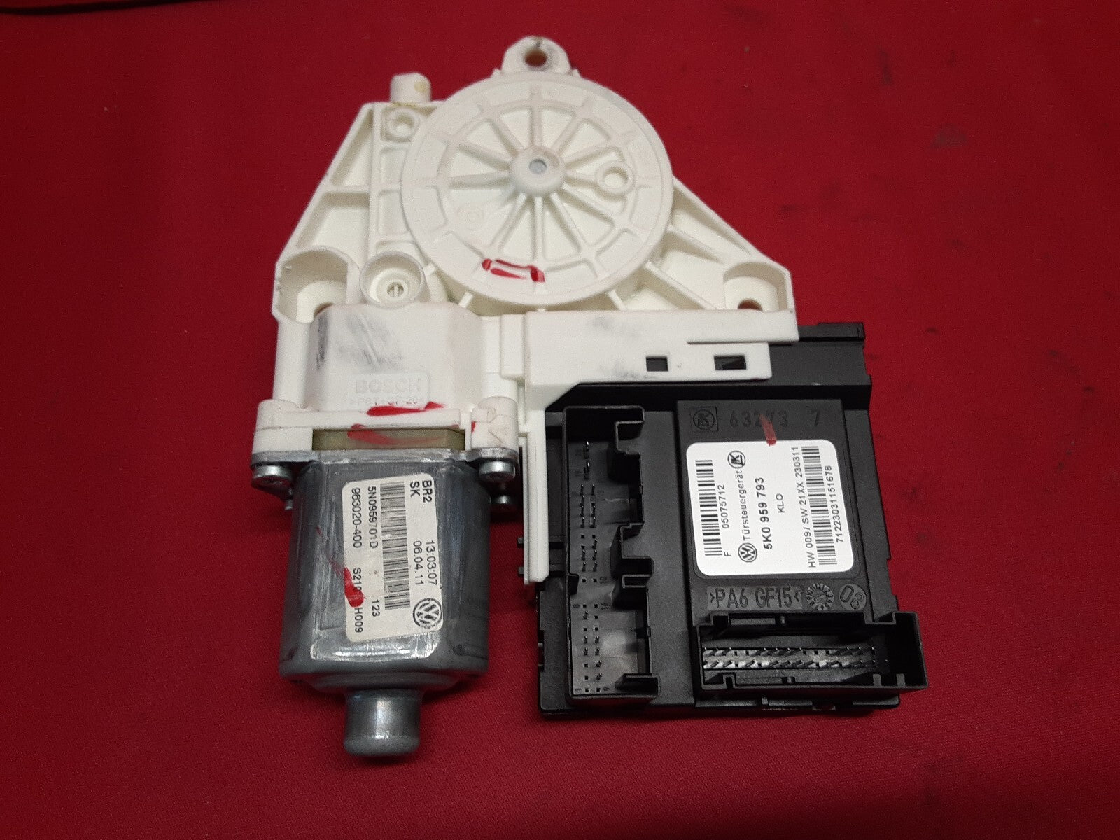 2009 - 2011 VW Volkswagen Tiguan FRONT LEFT Window Motor 5N0-959-701-D