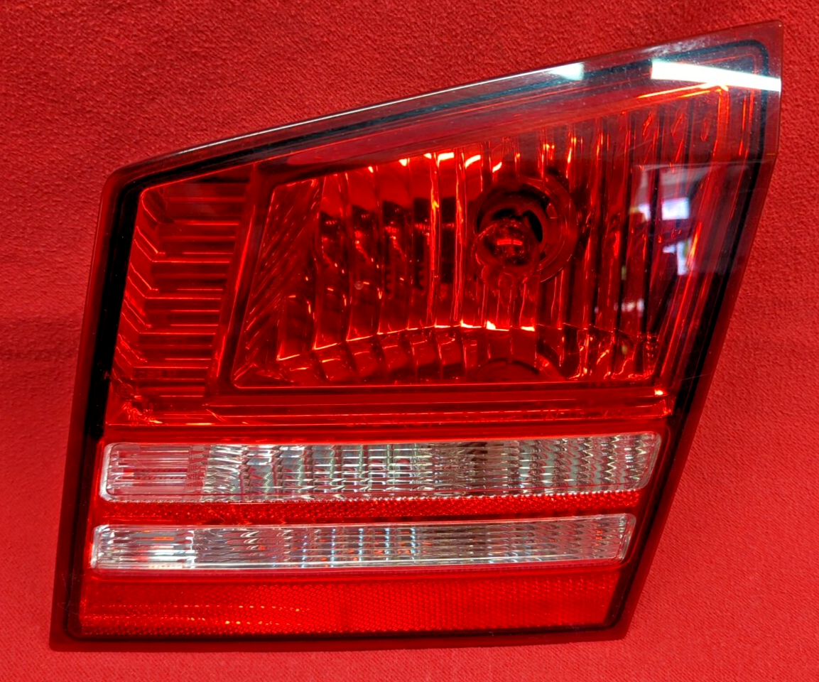 2009 - 2020 Dodge Journey RIGHT PASSENGER INNER Double Stripe Tail Light Lamp