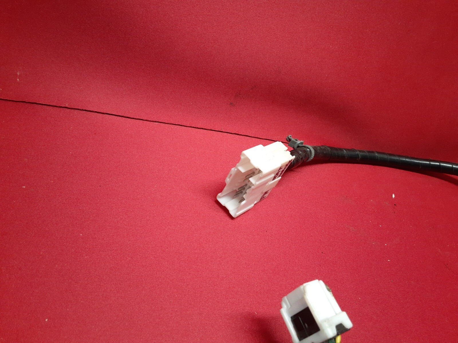 Nissan Pathfinder / Frontier FRONT RIGHT PASSENGER Power Seat Wiring Harness