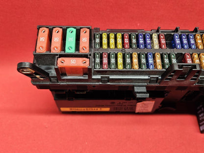2006 Range Rover V8 Supercharged Interior Under Dash Instrument Panel Fuse Box