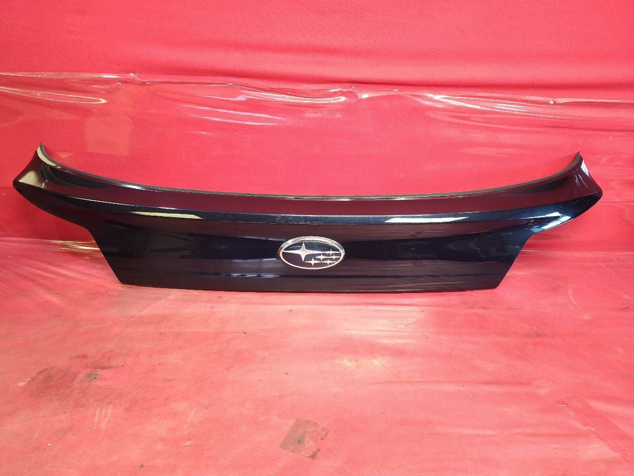 2012-2014 Subaru Outback Wagon Liftgate Hatch Emblem Trim GU / G5U Indigo Pearl