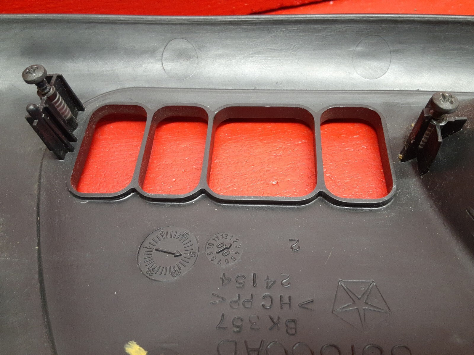 2001 Dodge Durango Power RIGHT PASSENGER Lumbar Seat Switch Bezel Trim 831800AB