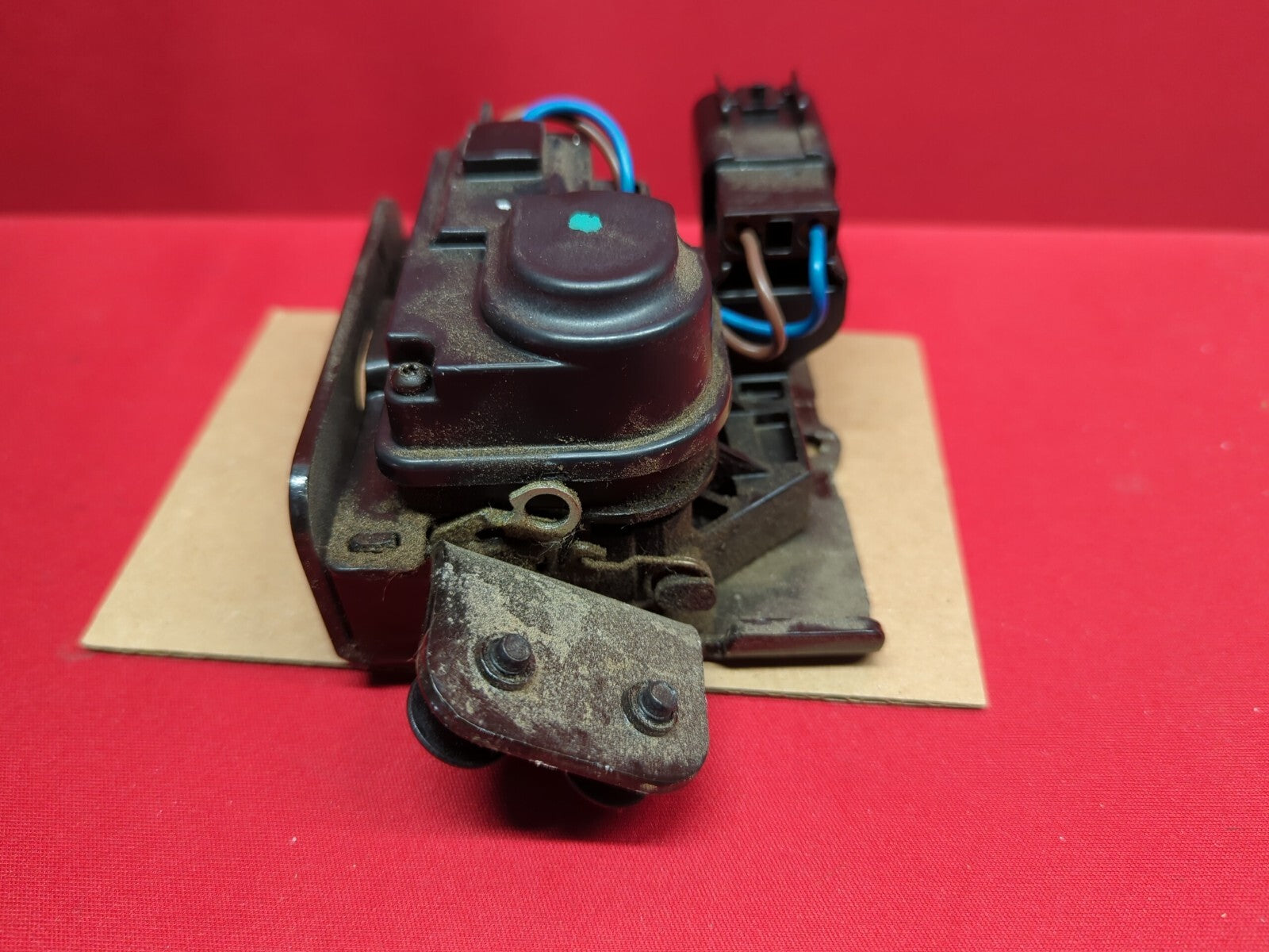 2006 - 2017 Chevrolet Buick GMC Cadillac Liftgate Latch Lock Actuator 13584872