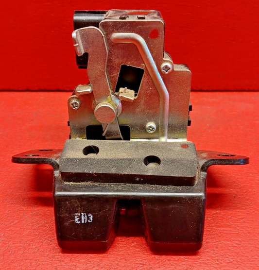 2010 - 2013 Kia Soul / 2011 - 2013 Sorento Tailgate Hatch Latch Lock Actuator
