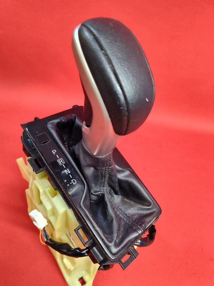 2018-2025 Mitsubishi Eclipse Cross Automatic Transmission Shifter Lever Set
