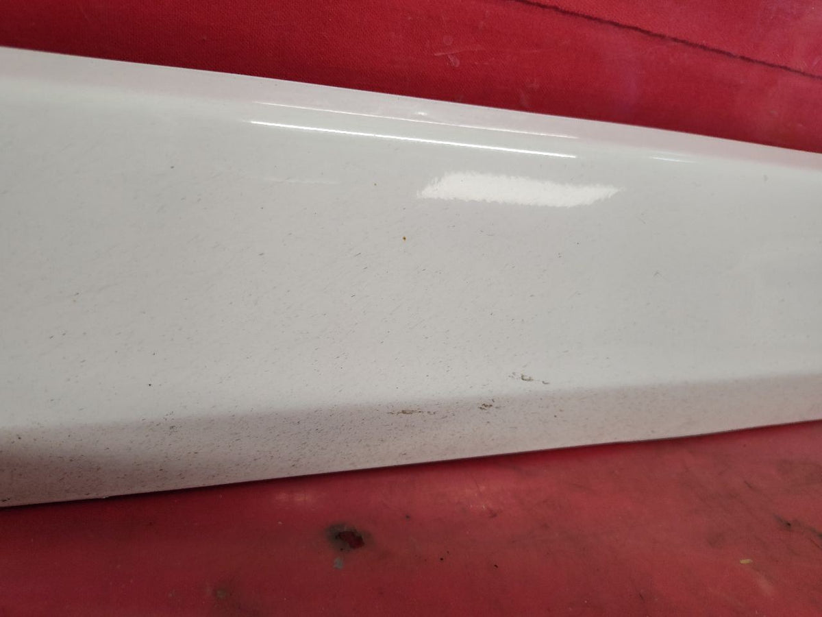 2012-2015 Captiva 08-10 Saturn Vue FRONT LEFT DRIVER Door Molding GBU / 703S