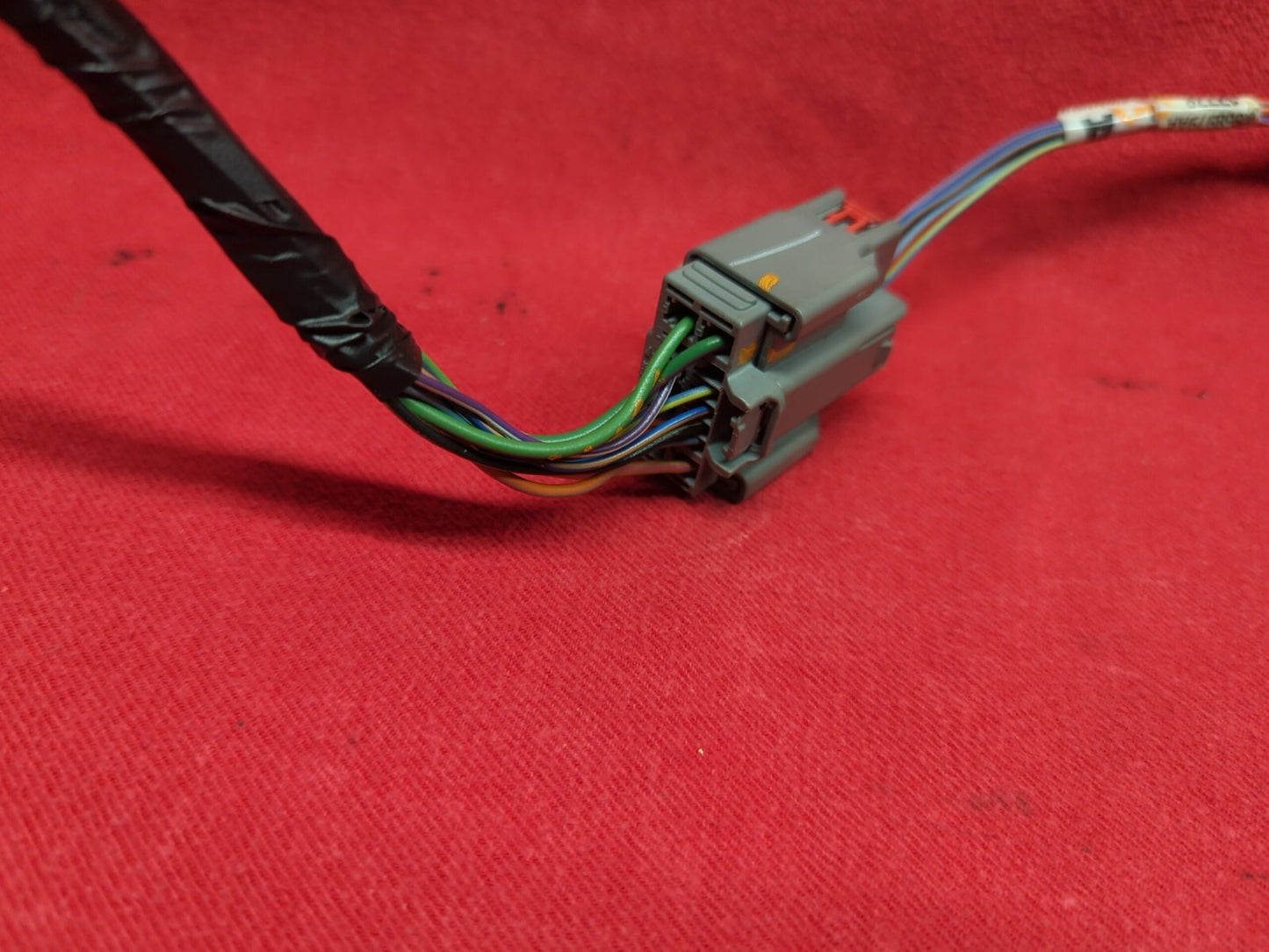 2005 2006 2007 2008 Chrysler Pacifica REAR Center Console Panel Wiring Harness