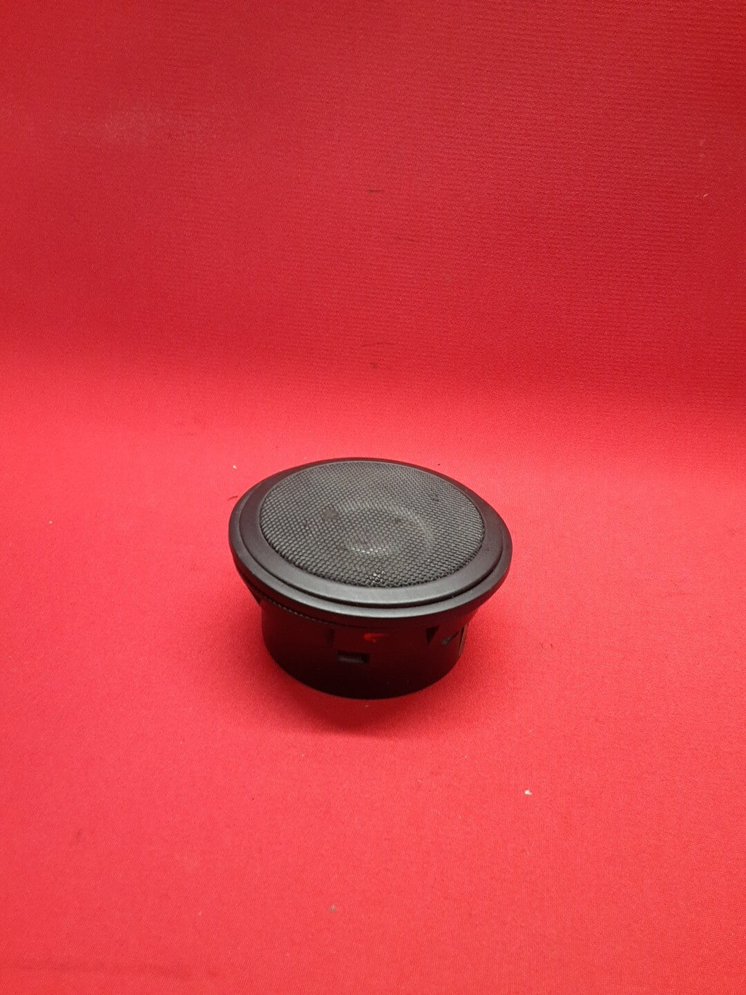 2004 Range Rover HSE Tailgate Speaker UNIT XQM500130