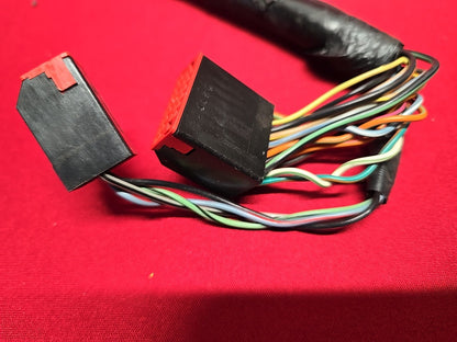 2001-2005 Ford Escape XLS XLT Radio Stereo AM/FM Receiver 6 CD - PIGTAIL WIRES