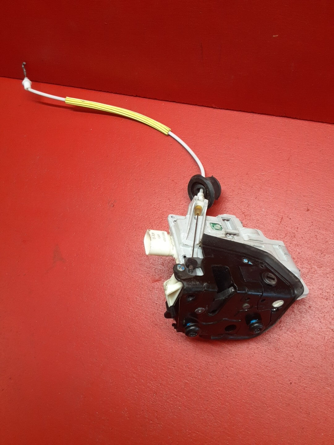 2003-2009 Audi A4 Quattro S4 RS4 REAR RIGHT PASSENGER Door Latch Lock Actuator