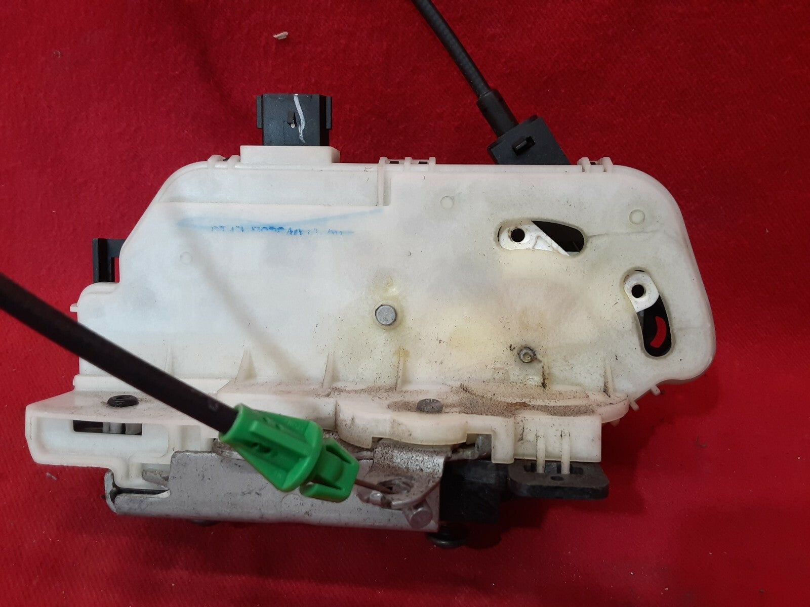 2007 - 2015 Ford Edge / Lincoln MKX Door Lock Actuator REAR RIGHT