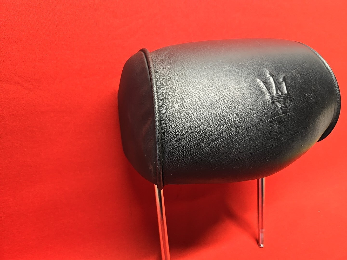 2003 - 2007 Maserati Quattroporte FRONT LEFT or RIGHT Headrest Leather 981421319