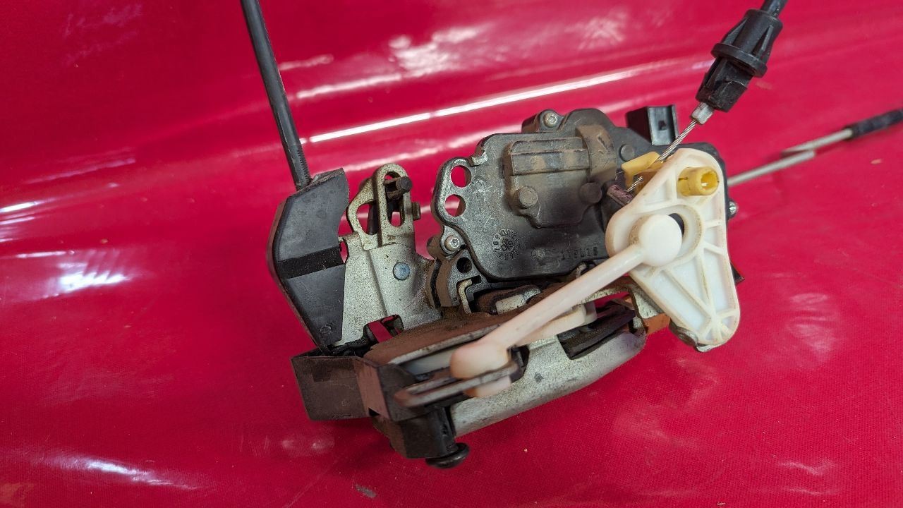 2006-2010 Explorer / Mountaineer REAR RIGHT PASSENGER Door Latch Lock Actuator