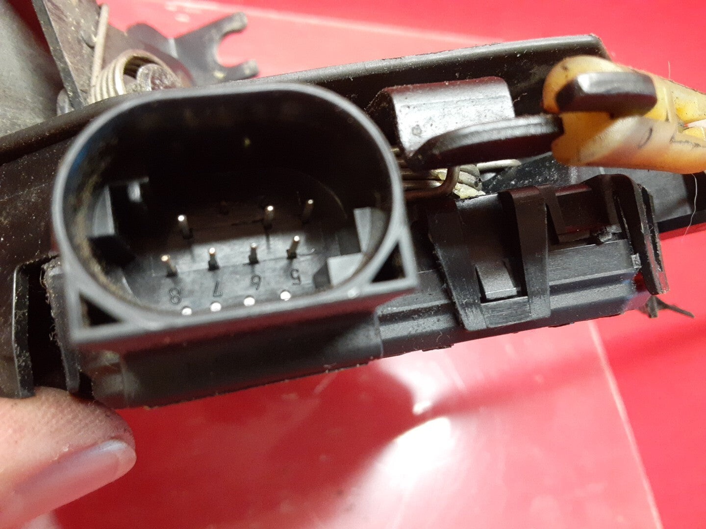 2000-2006 BMW X5 Front Right Pass Door Lock Latch Actuator 51-21-8-402-540