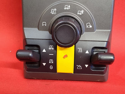 2005-2007 Land Rover HSE Gear Shifter Terrain Selection Switch Bezel Panel