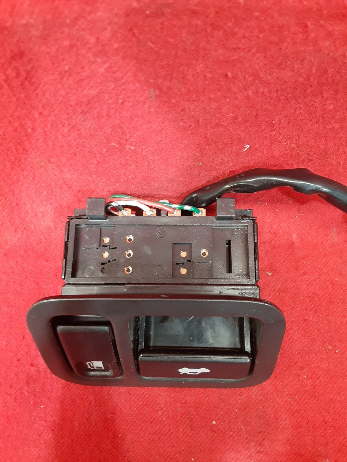 2004 - 2008 Nissan Maxima - Trunk / Gas Door Switch - In Driver Door