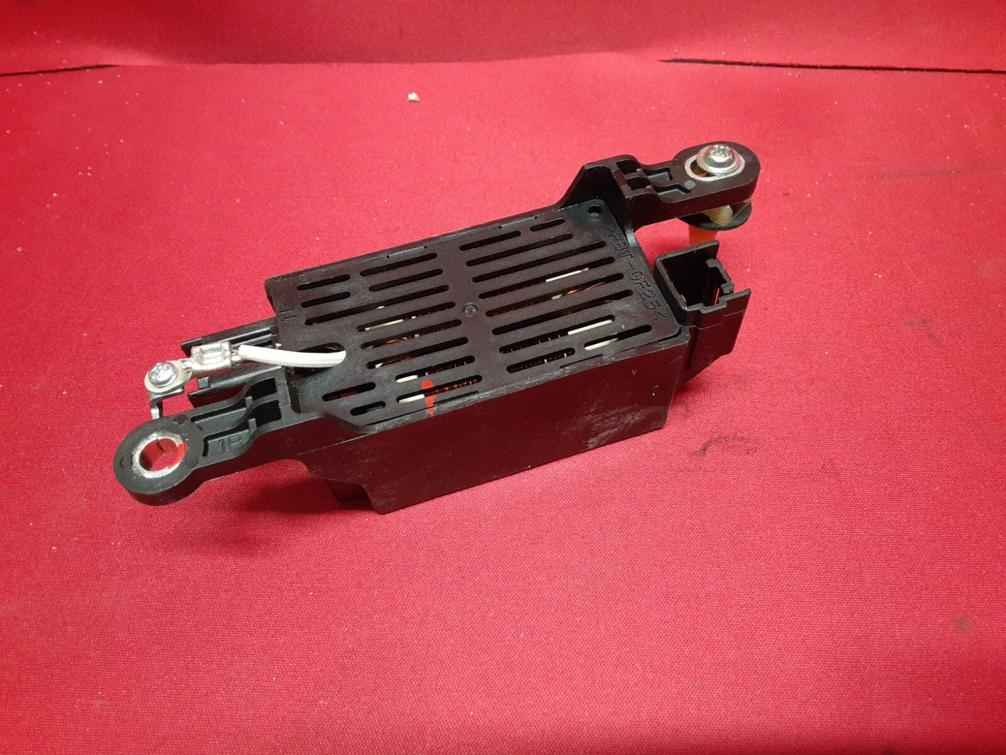 2007 Mazda CX9 CX-9 Communication System Noise Filter Unit  G21B-66-950